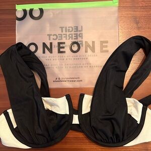 OneOne Amanda top & Cecelia bottom in Cape